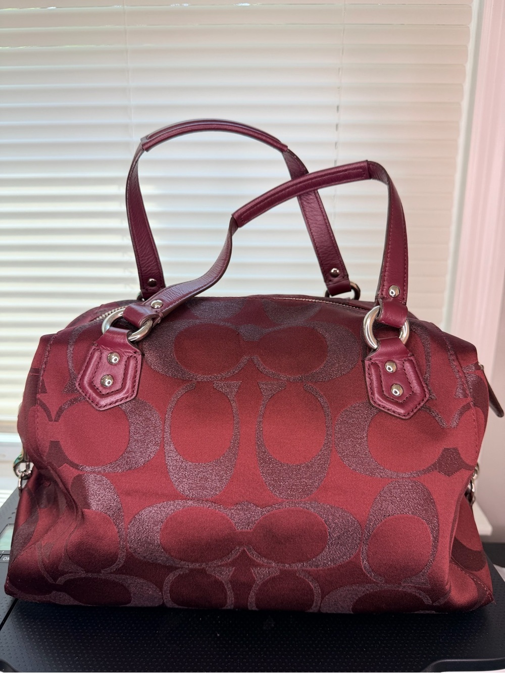 Coach Signature Satchel in Burgundy and Deep Red - Picture 3 of 15